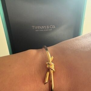 Tiffany knot gold bracelet